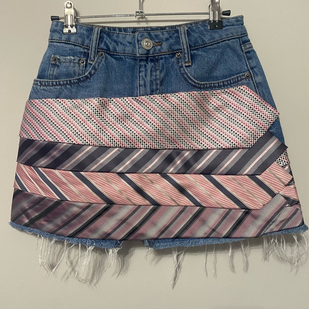 Girls Sat in Tie Denim Mini